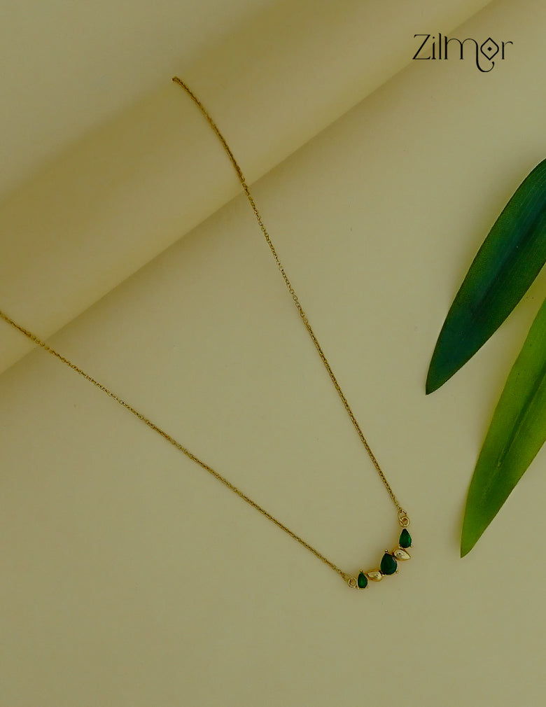 Gold Tone Green color Stone Pendant Simple Necklace-ZF1012135