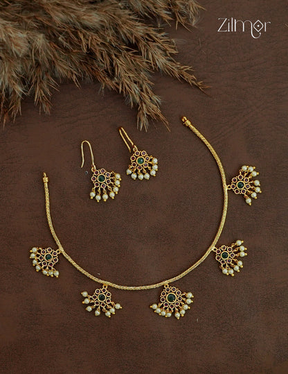 Attigai Antique Necklace Set with Matching Earrings | NV1012698