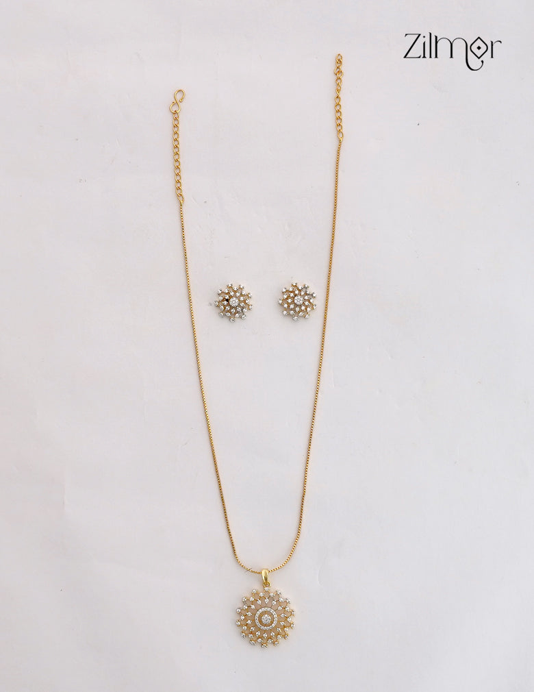 18K Gold Plated AD Stone Floral Pendant Necklace & Earrings Set - AD1012643