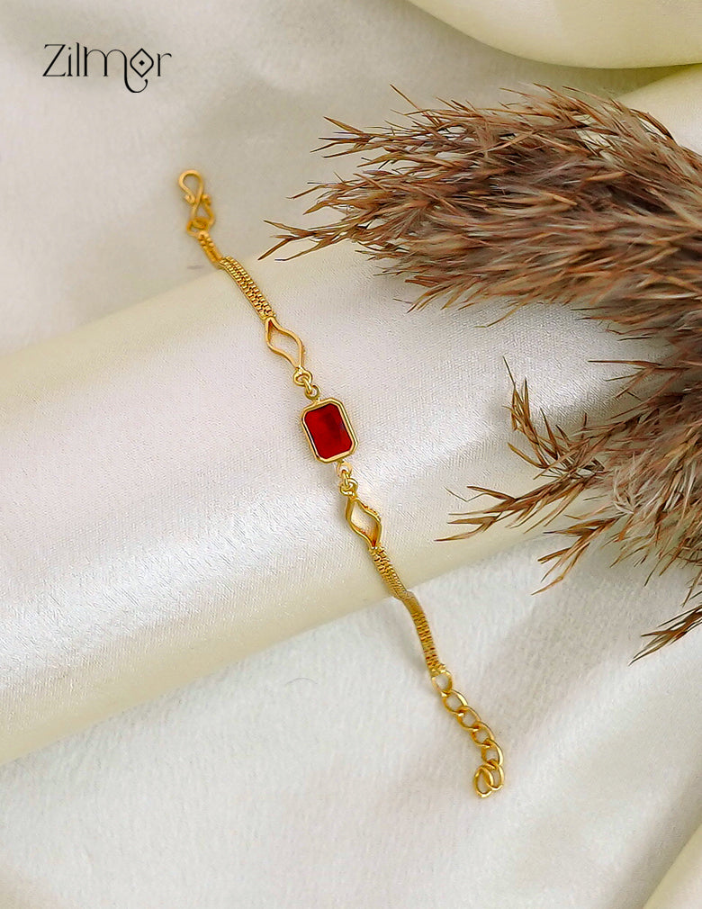 18K Gold Plated Emerald Cut Stone Centre Bracelet - PE1012633