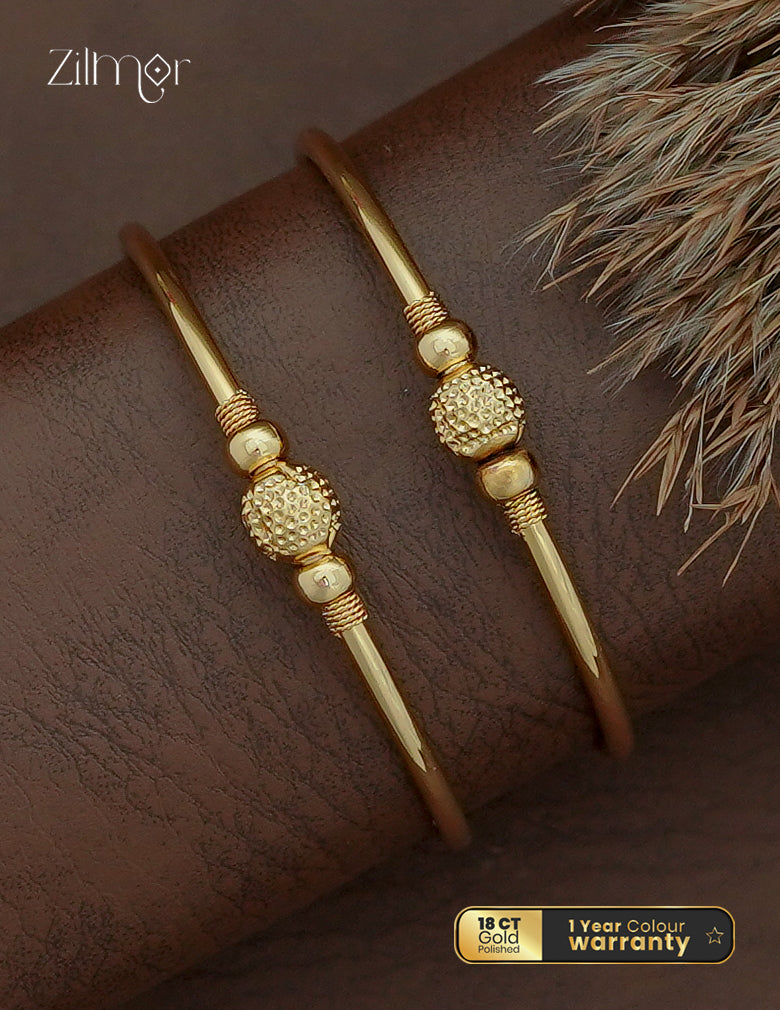 18K Gold Plated Round Accent Bangle Pair  - SG1013055