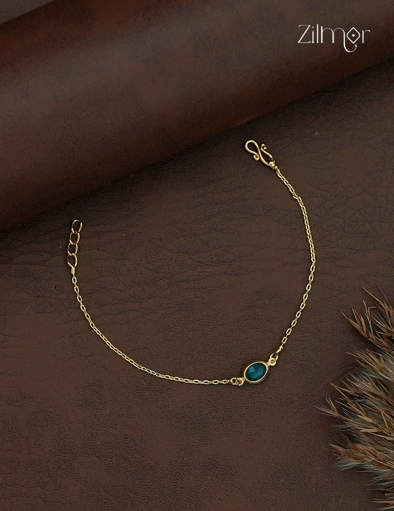 Zilmor 18K gold plated chain bracelet with oval green semi precious stone