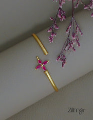 SG1011973- Gold Plated Flower Openable Bangle