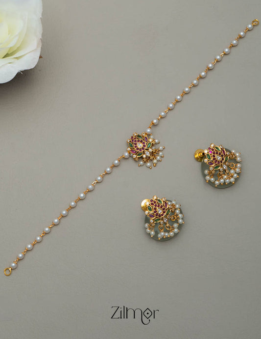 SN200102 - Kemp Pendant Pearl Choker Earrings Set