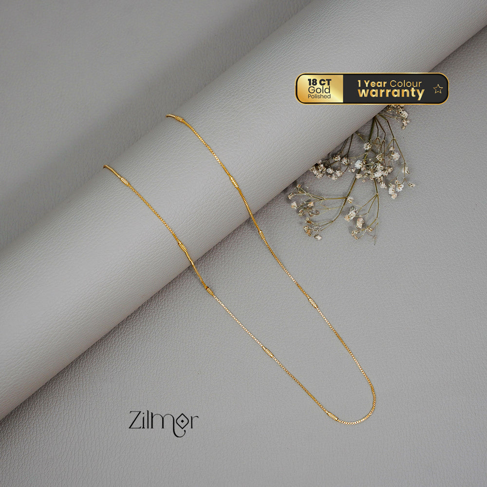 KT1011129- Gold Tone Daily Wear Simple Necklace