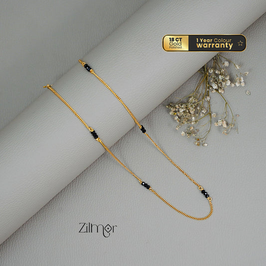 KT1011132- Gold Tone Daily Wear Simple Necklace