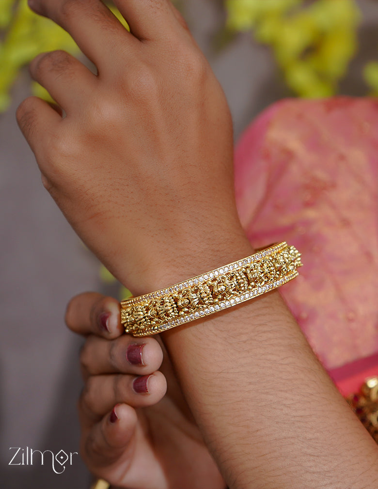 ZL1011671 - AD Stones with Goddess Antique Traditional bangle (pair) 7-Zilmor