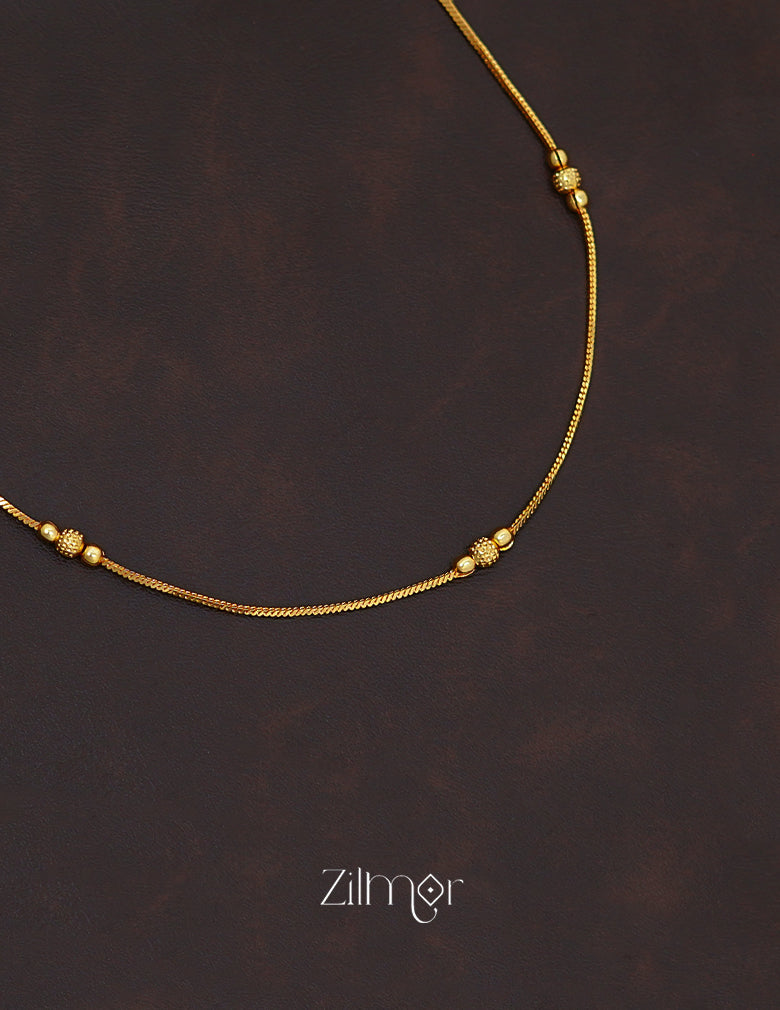 KT1011419 - Gold toned Simple Chain Necklace 3-Zilmor