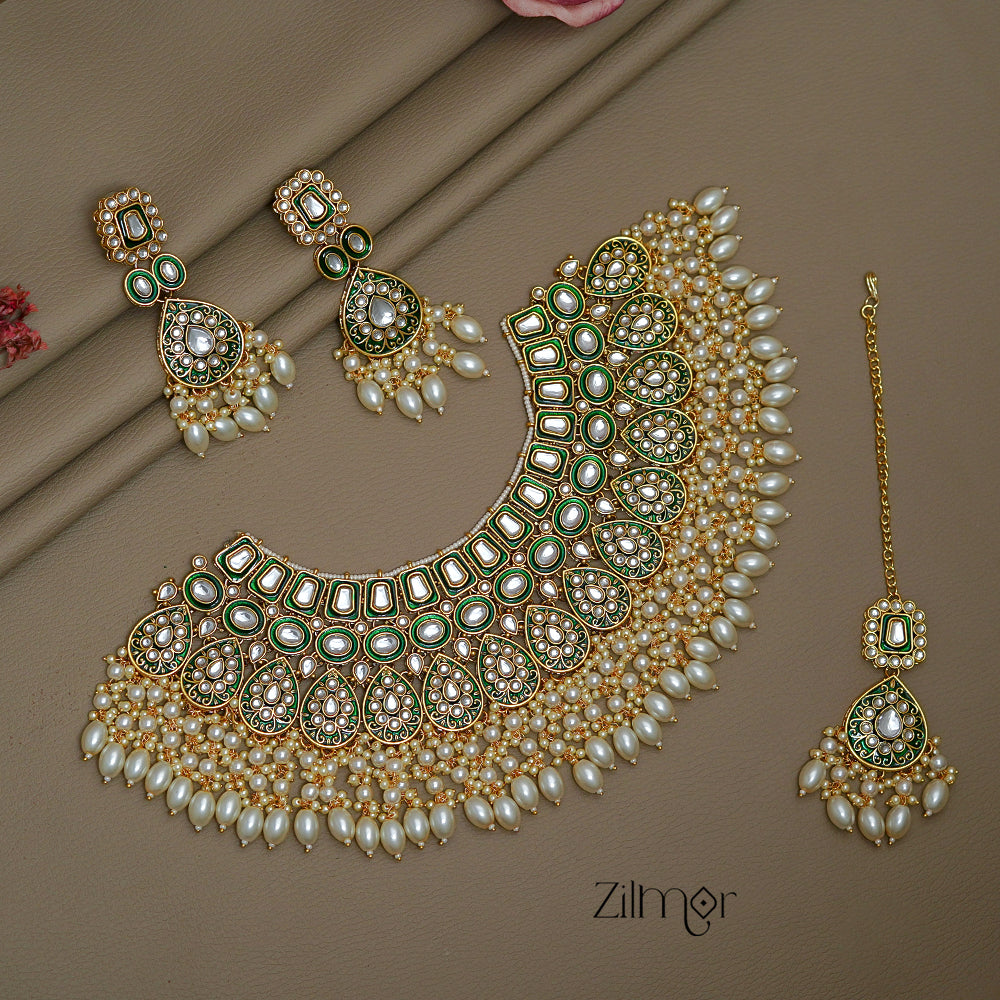 FS1011259 - Pearl Hanging Bridal Polki Kundan Necklace Earrings with Maangtikka