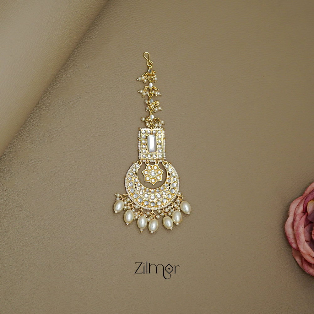 FS1011235 - White Kundan  Bridal Maang Tikka