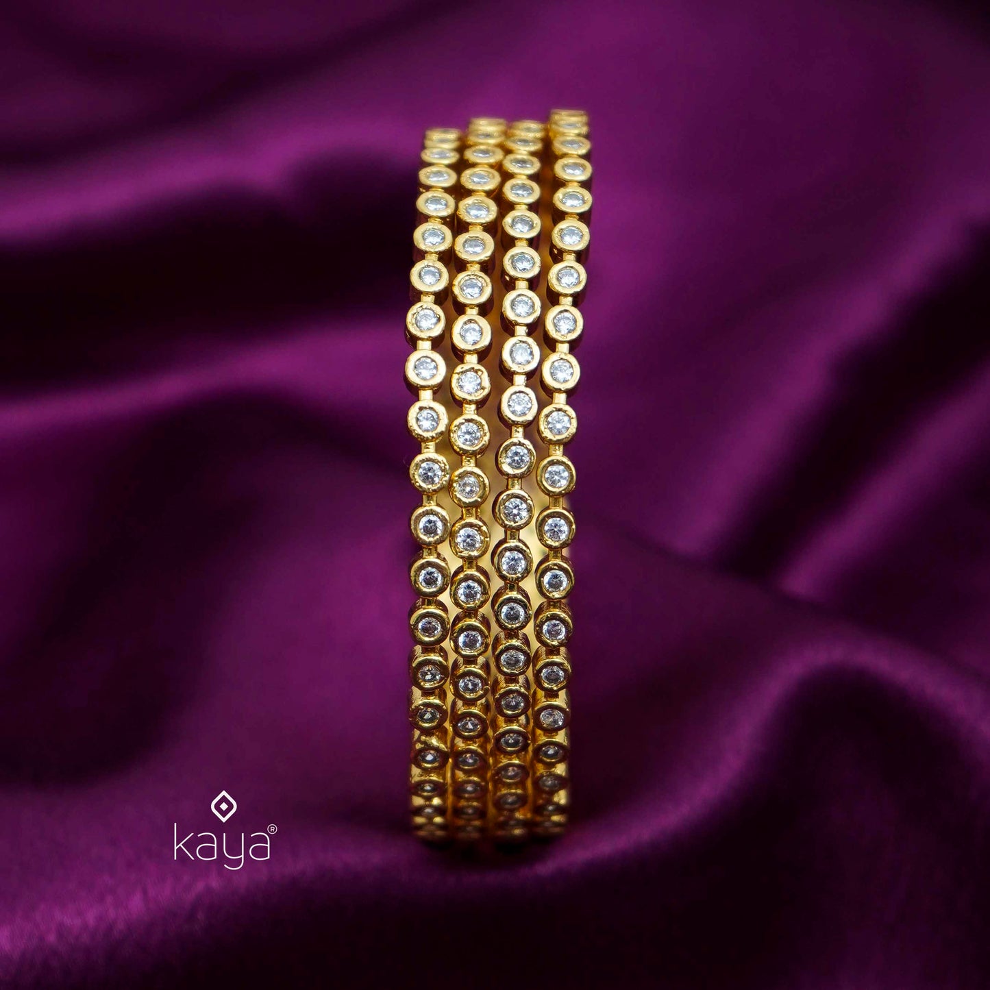 SG100981 - Gold Plated stone bangle