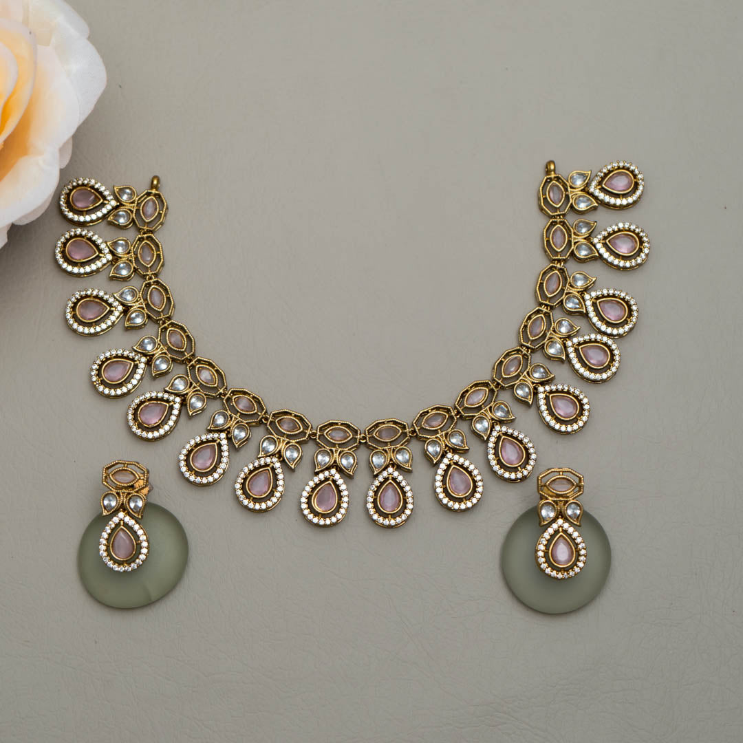 SC100931 Victorian AD Necklace with matching Earrings (color option)