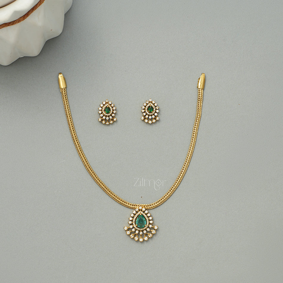 SN1011323 -  Premium Antique Traditional AD Pendant Short Necklace Earrings