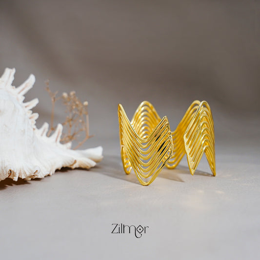 AS1011116 -  Gold Toned Zig - Zag Adjustable Bangle