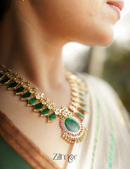 AG101496  - Gold tone Nagapadam Necklace