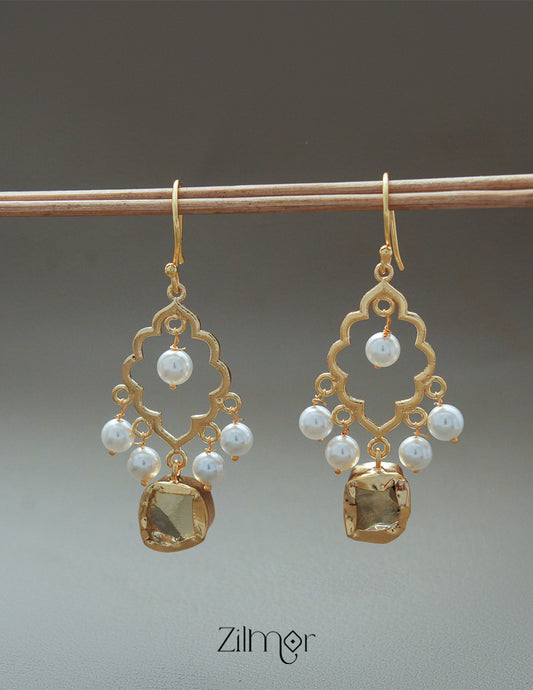 AS1011268 - Freshwater Pearl with Raw Natural Stone Hoop Earrings
