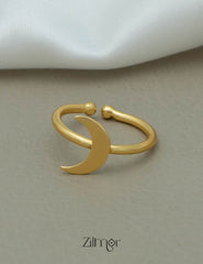 AS101132 - Golden Half Moon Ring 2-Zilmor