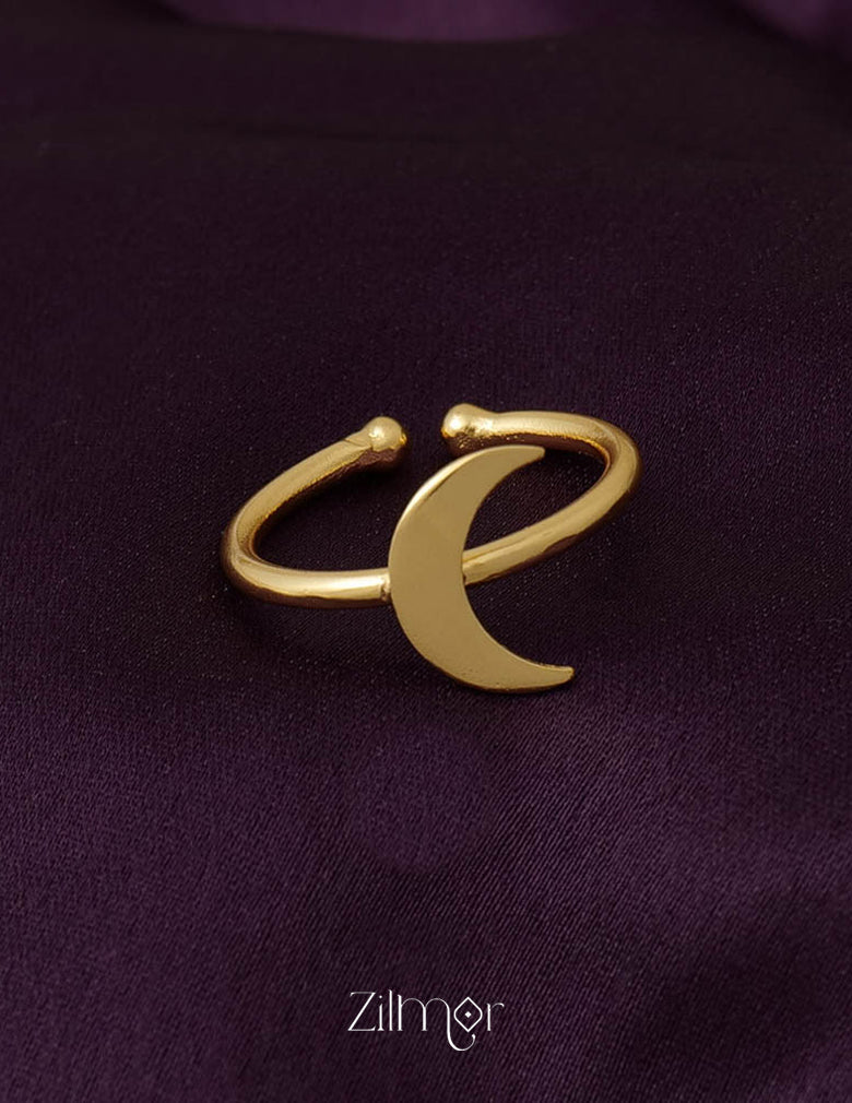 AS101132 - Golden Half Moon Ring 3-Zilmor