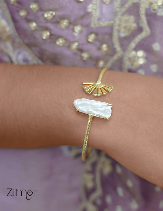 AS101966 - Baroque Pearl Adjustable Bangle
