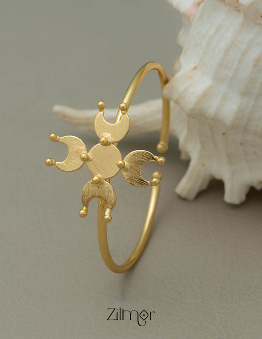 AS200141 - Gold Plated Adjustable Bangle 1-Zilmor