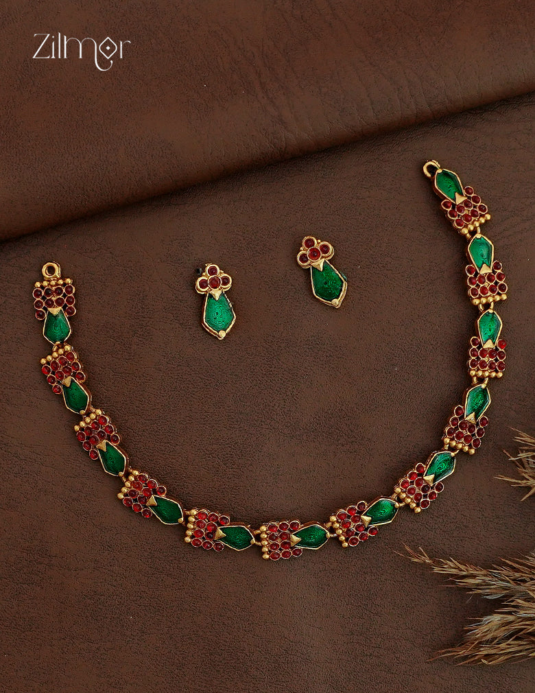Antique Gold Bridal Palakka Choker Necklace Set with Stud Earrings - NV1012753