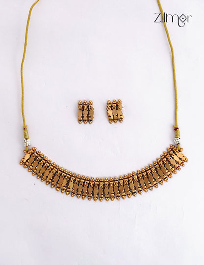 Antique Gold Elakka Thaali Choker Necklace Set - NV1012591