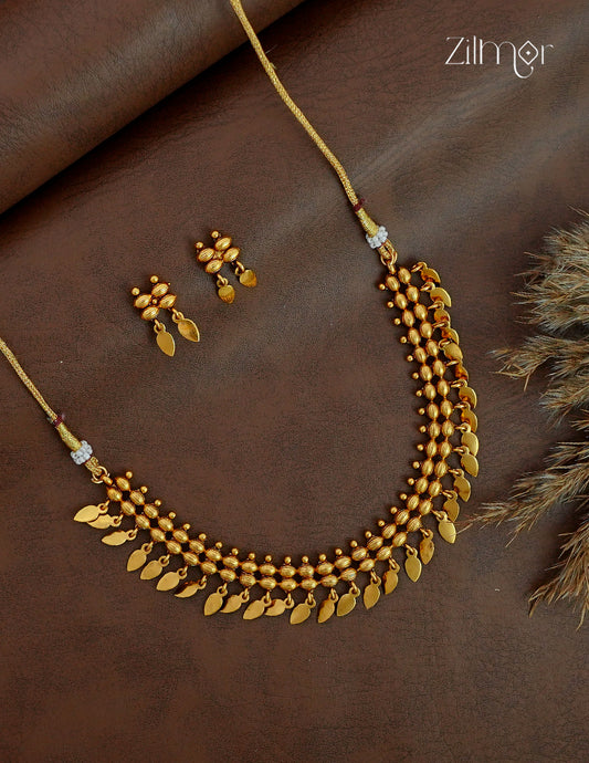 Antique Gold Elakka Thaali Choker Necklace Set - NV1012594