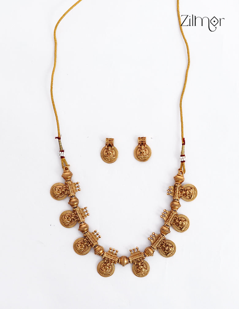 Antique Gold Kaashu Lakshmi Choker Necklace Set - NV1012592