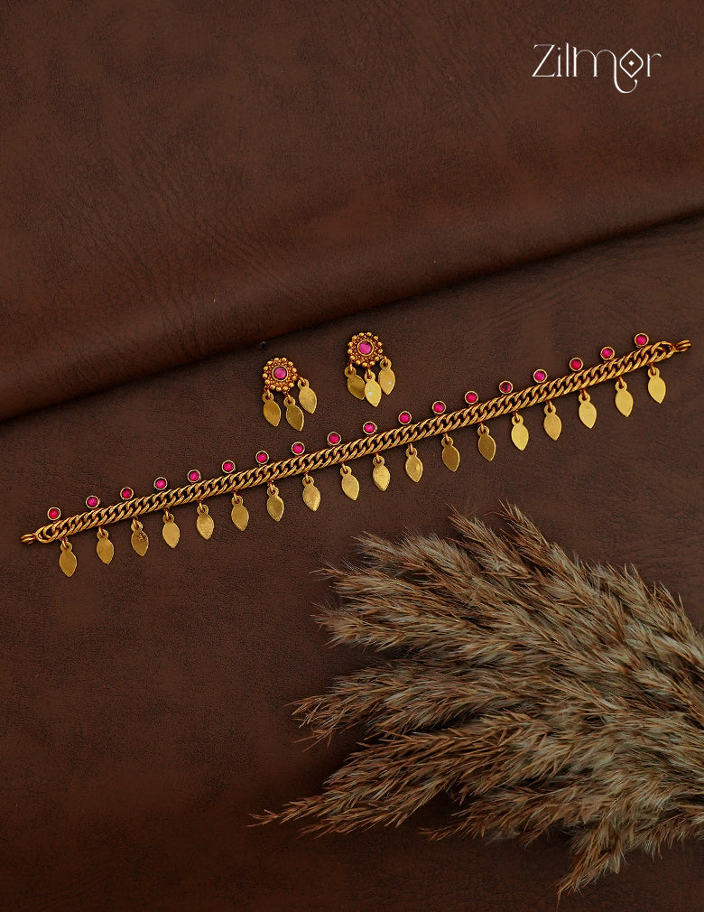 Antique Gold Kemp Stone Elakka Thaali Choker Necklace Set - NV1012760