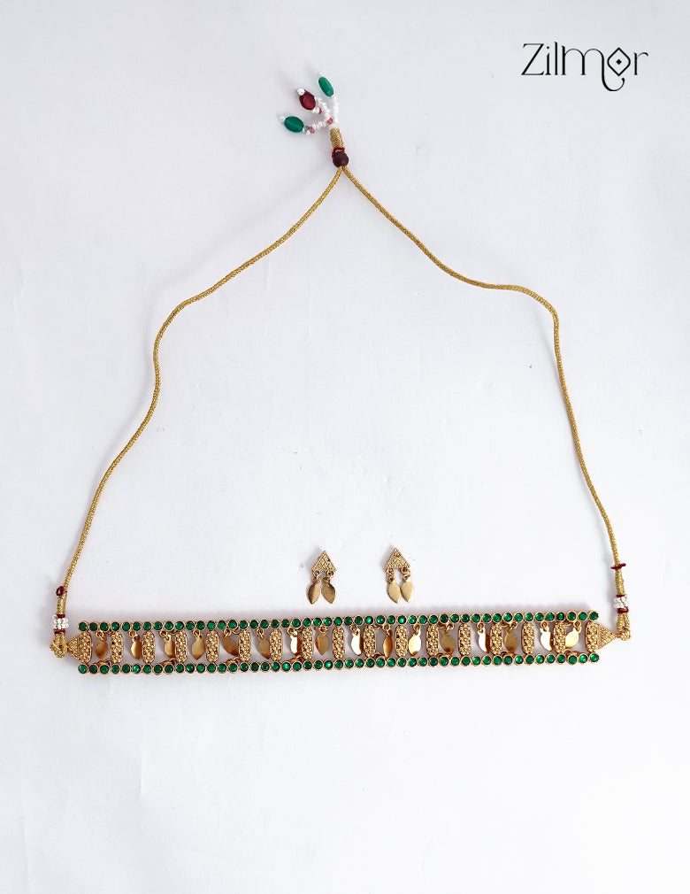 Antique Gold Kemp Stone Elakkathali Choker Necklace Set with Earrings - NV1012685