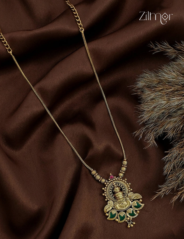 Antique Gold Kathak with Mango Palakka Pendant Necklace - ZY1012449