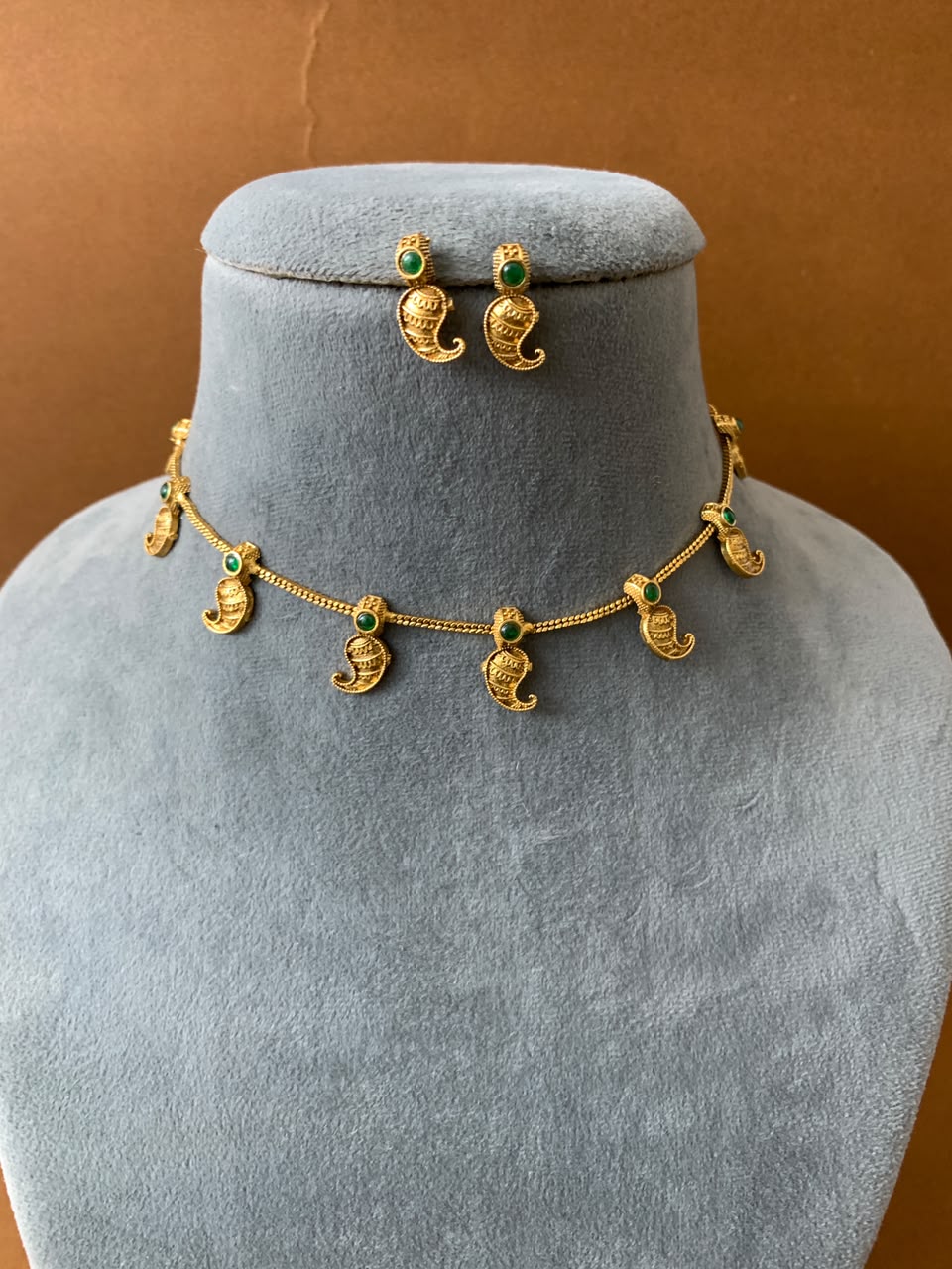 Antique Gold Mango Motif Choker Necklace Set with Earrings - NV1012715