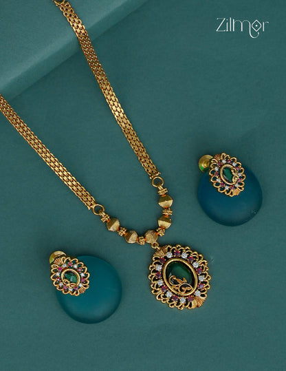 Antique Necklace & Earrings Set with Emerald Green Pendant- SN1012362