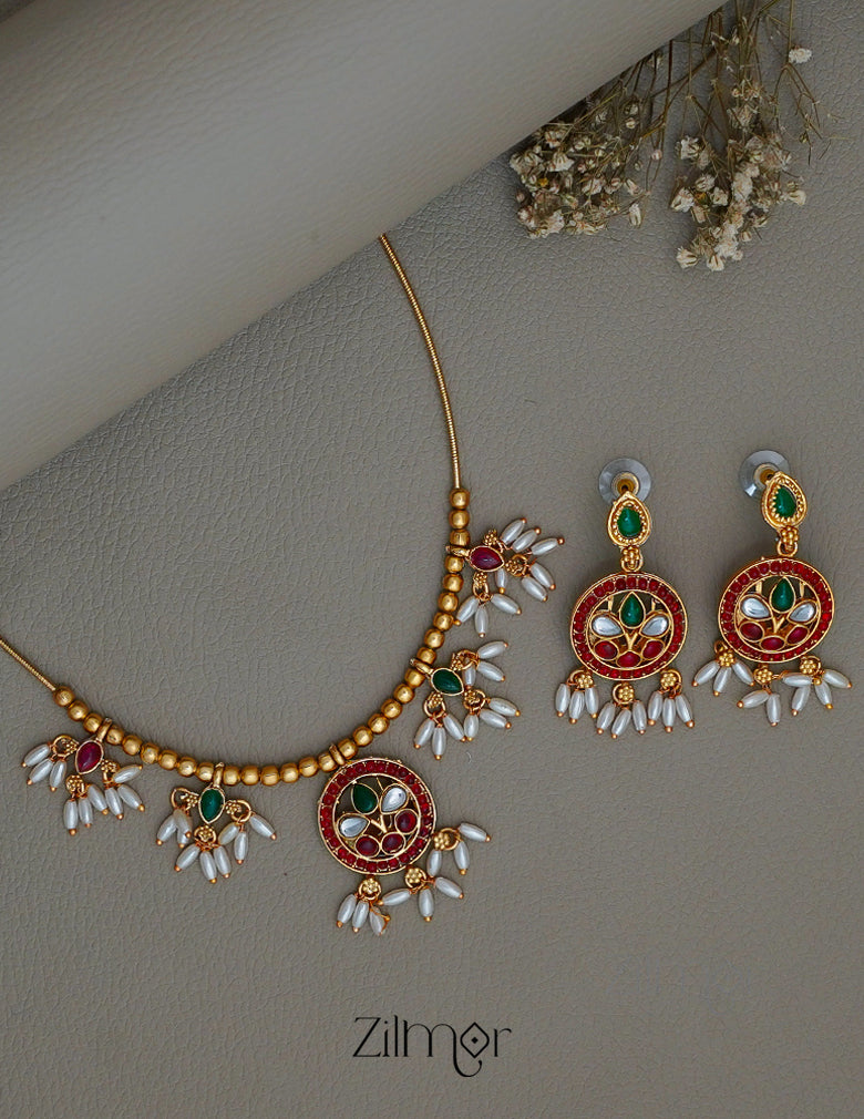 BH1011180 - Hanging Rice Pearl Kemp Stone Necklace With Earring 3-Zilmor