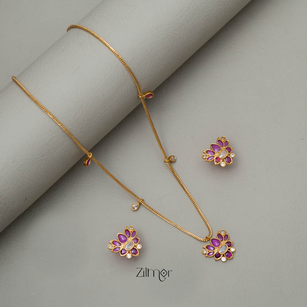 SN101786 -   Antique Kemp Lotus Neckpiece Earrings Set