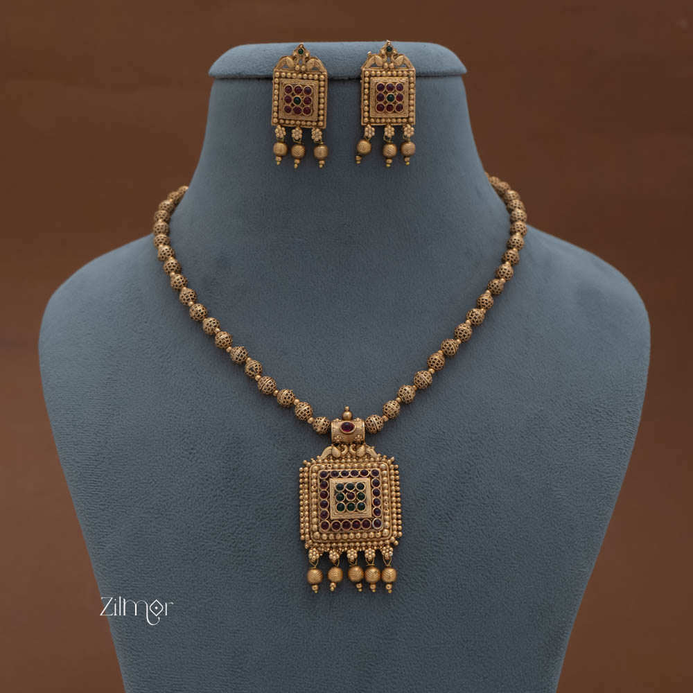 BH101922- Long Antique Necklace Earrings Set