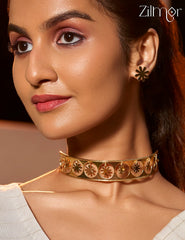 ZA1011161 - Hanging  Flower Collar Choker Necklace with Earrings 1-Zilmor
