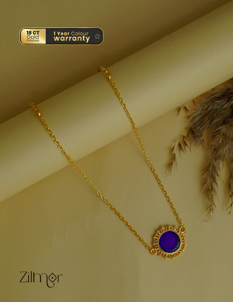KY1011852- Gold Tone Palakka Round Pendant choker (color option)