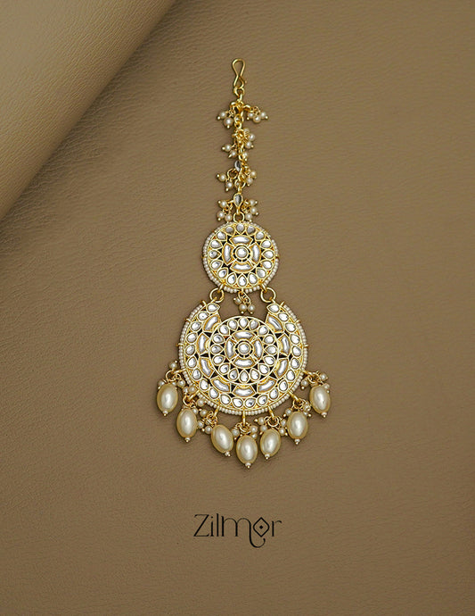 FS1011233 - White Kundan  Bridal Maang Tikka 1-Zilmor