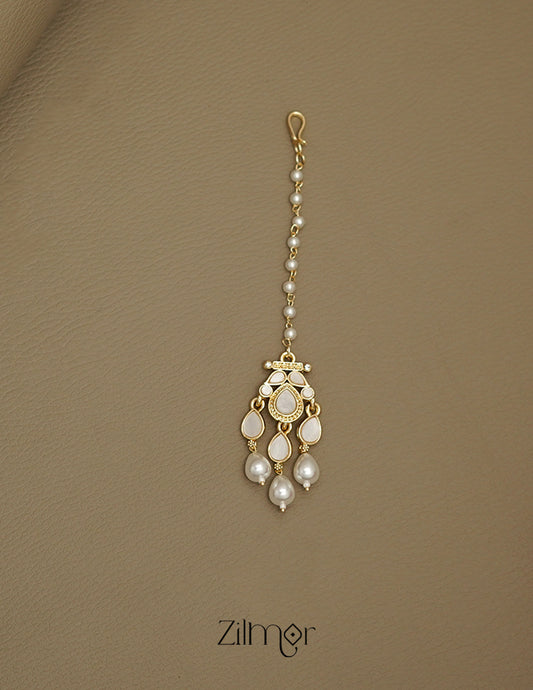 FS1011237 - Kundan Studded & Pearl Beaded Maang Tikka