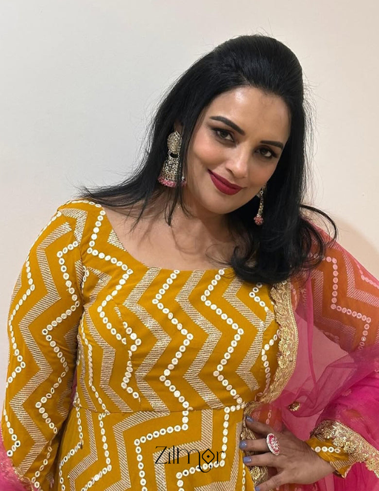 FS1011248 - Gold Filigree Chandbali Earrings 2-Zilmor