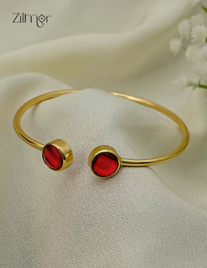 Gold Plated Adjustable Bangle with Crystal Stones – AS1012935