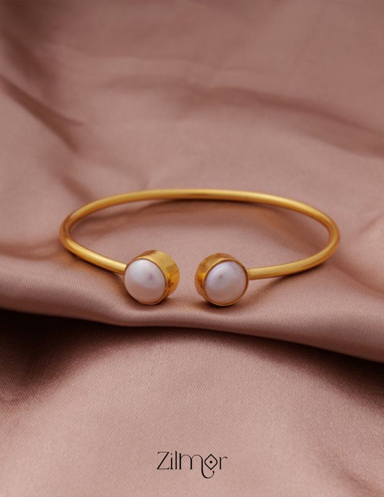 Gold Plated Adjustable Pearl Bangle - AS100425 2-Zilmor