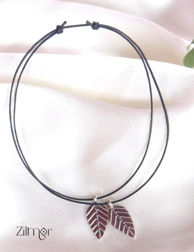 Leaves Charm Anklet 1-Zilmor