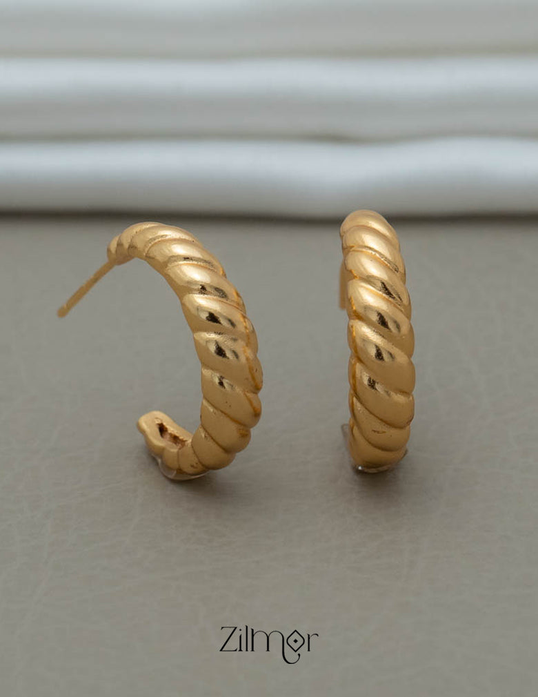 PE101830 -Gold tone Geometrical Hoop Earrings 3-Zilmor