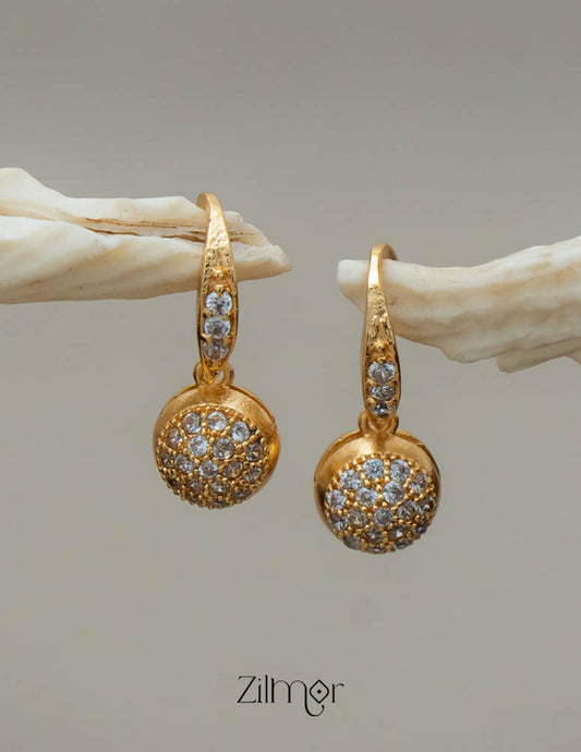 PE101834 -Gold tone Dangle Hoop Earrings