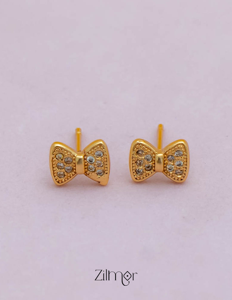 PE101847  - Gold tone AD Stone Combo stud Earrings 4-Zilmor