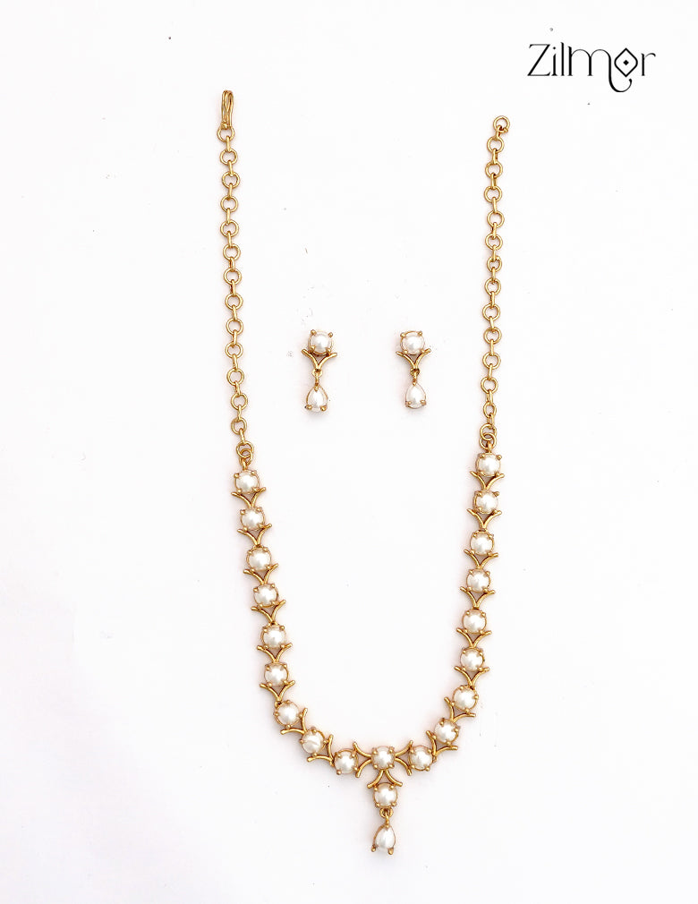Pearl Choker Necklace Set with Matching Earrings - SC1012788