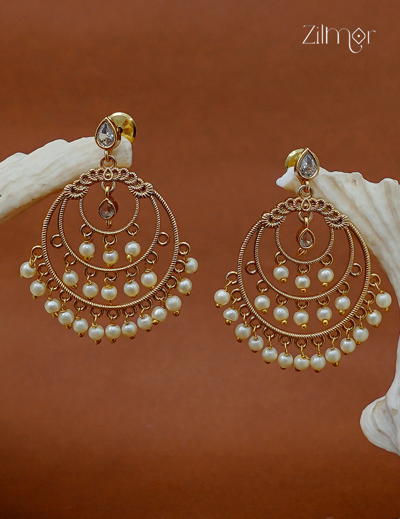 Pearl Hanging Chandbali Earrings -SC1013001