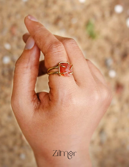 Raw Quartz Ring (color option)